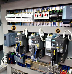 Painel de comando e automação industrial